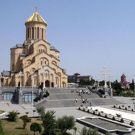 Lamara Apartment Tbilisi ภายนอก รูปภาพ