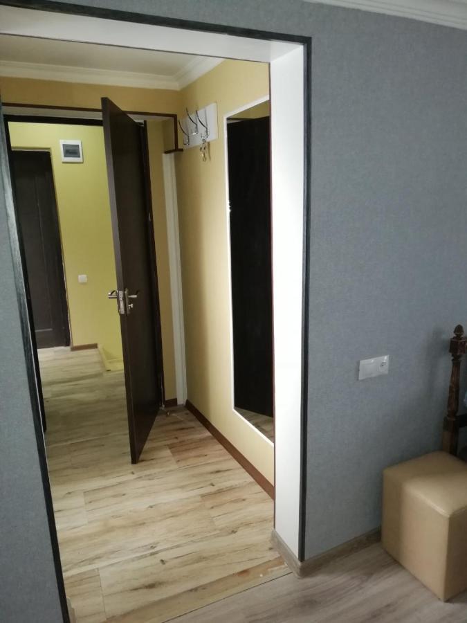 Lamara Apartment Tbilisi ภายนอก รูปภาพ