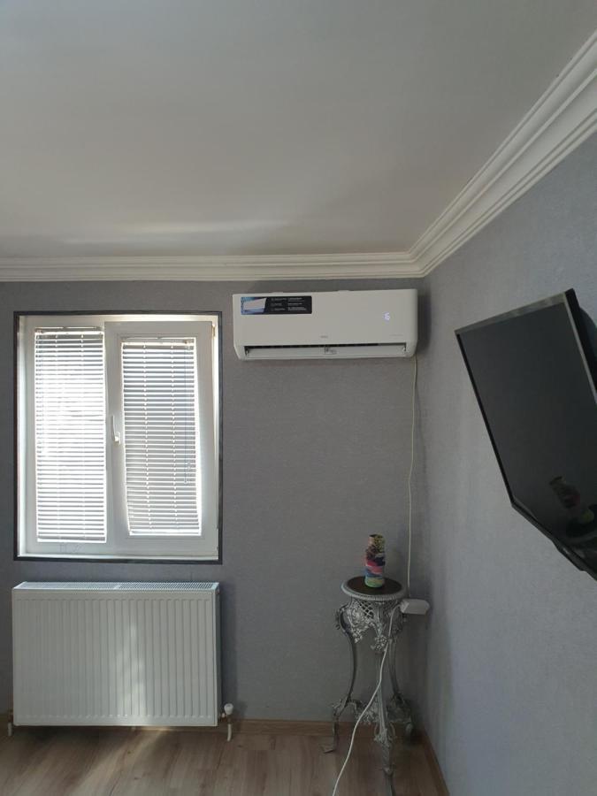 Lamara Apartment Tbilisi ภายนอก รูปภาพ